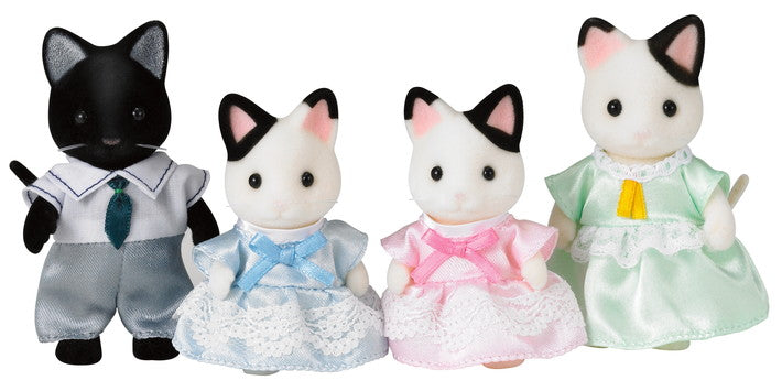 SYLVANIAN FAMILIES TUXEDO CAT FAMILY 5181