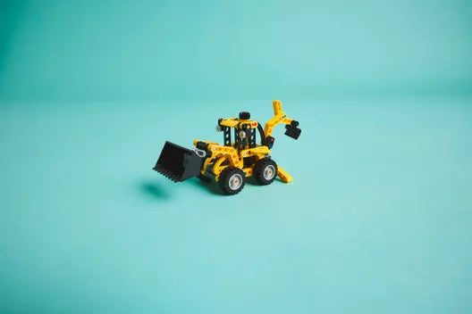 LEGO 42197 Technic Backhoe Loader