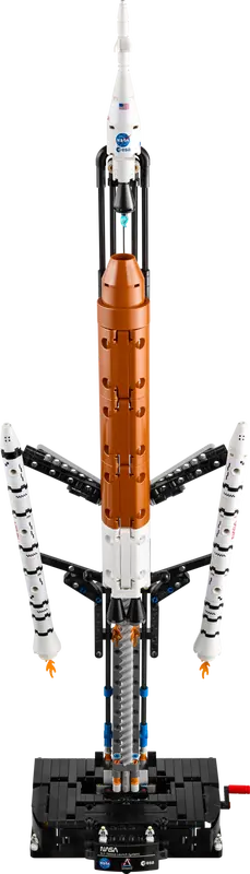 LEGO 42221 Technic NASA Artemis Space Launch System Rocket