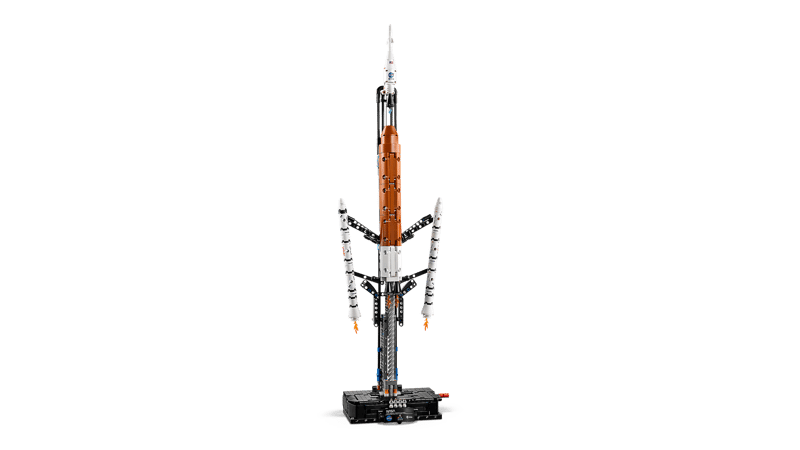 LEGO 42221 Technic NASA Artemis Space Launch System Rocket