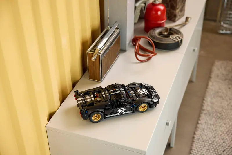 LEGO 42223 Technic 1966 Ford GT40 MKII Race Car