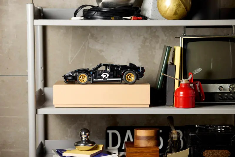 LEGO 42223 Technic 1966 Ford GT40 MKII Race Car