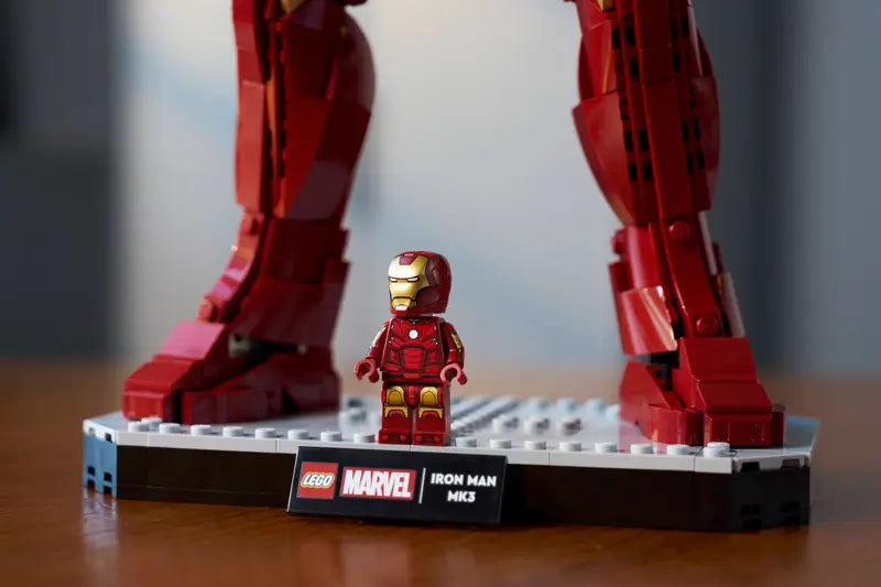 LEGO 76344 Marvel Super Heroes Iron Man Mark 3 Collectors Edition