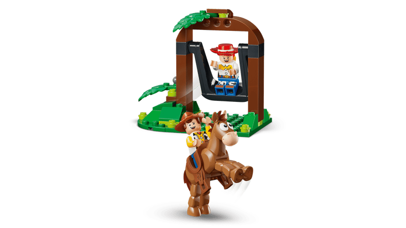 LEGO 43304 Disney Pixar Blaze's Horse Ranch