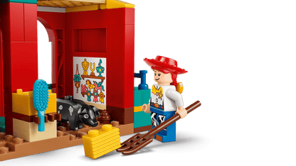 LEGO 43304 Disney Pixar Blaze's Horse Ranch