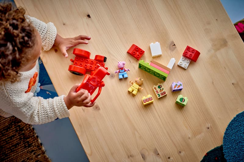 LEGO 10468 DUPLO Peppa Pig Tractor and Market