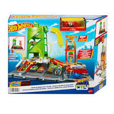 Hot Wheels City Super Recharge Fuel Station