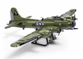 Sluban M38 B1367 B17G 1:44 Scale Model