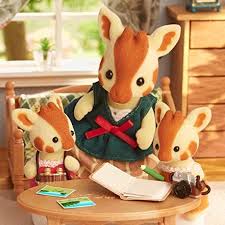 SYLVANIAN FAMILIES HIGHBRANCH GIRAFFE FAMILY 5639