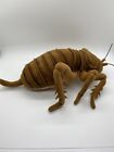 Giant Weta - Antics