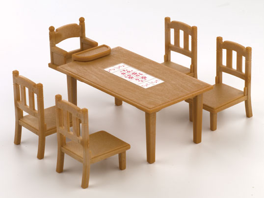 SYLVANIAN FAMILIES FAMILY TABLE AND CHAIRS ACCESSORIES SET 4506